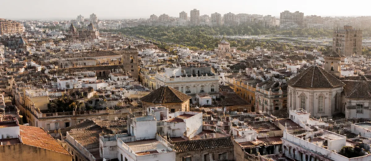 Tejados de Valencia, zona principal de cobertura del cerrajero